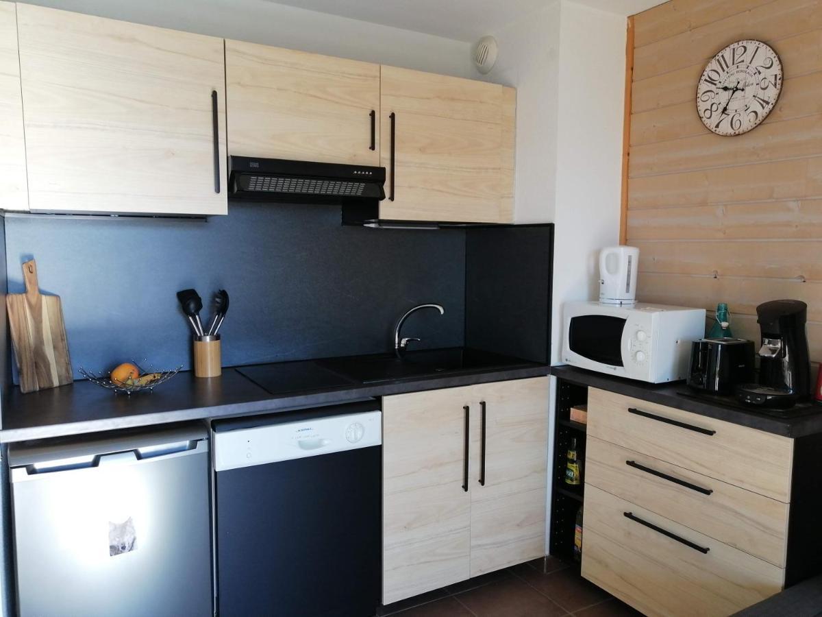 Appartement 2 Chambres Au Calme เลส์ อองเจลส์ ภายนอก รูปภาพ